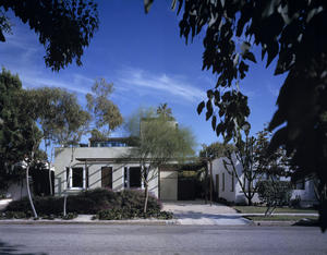 Renovation along Boccaccio Ave within the scale of the existing context