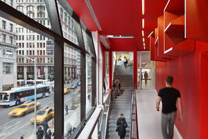 The Univeristy Center Design Connects Students and Staff with the City of New York - Photo Credit: Photo © James Ewing
